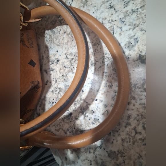 MCM Brown Leather Shoulder Bag - Picture 4 of 11